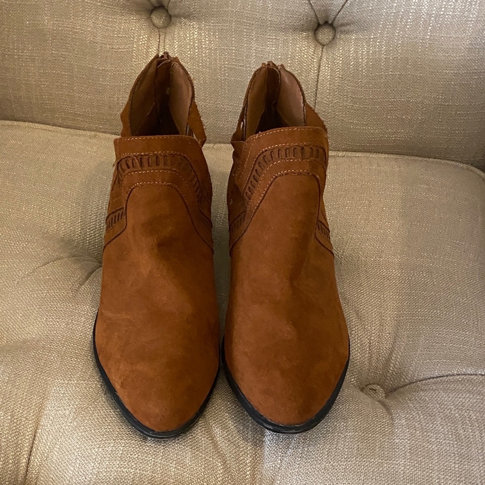 Women’s Brown Suede Ankle Boots